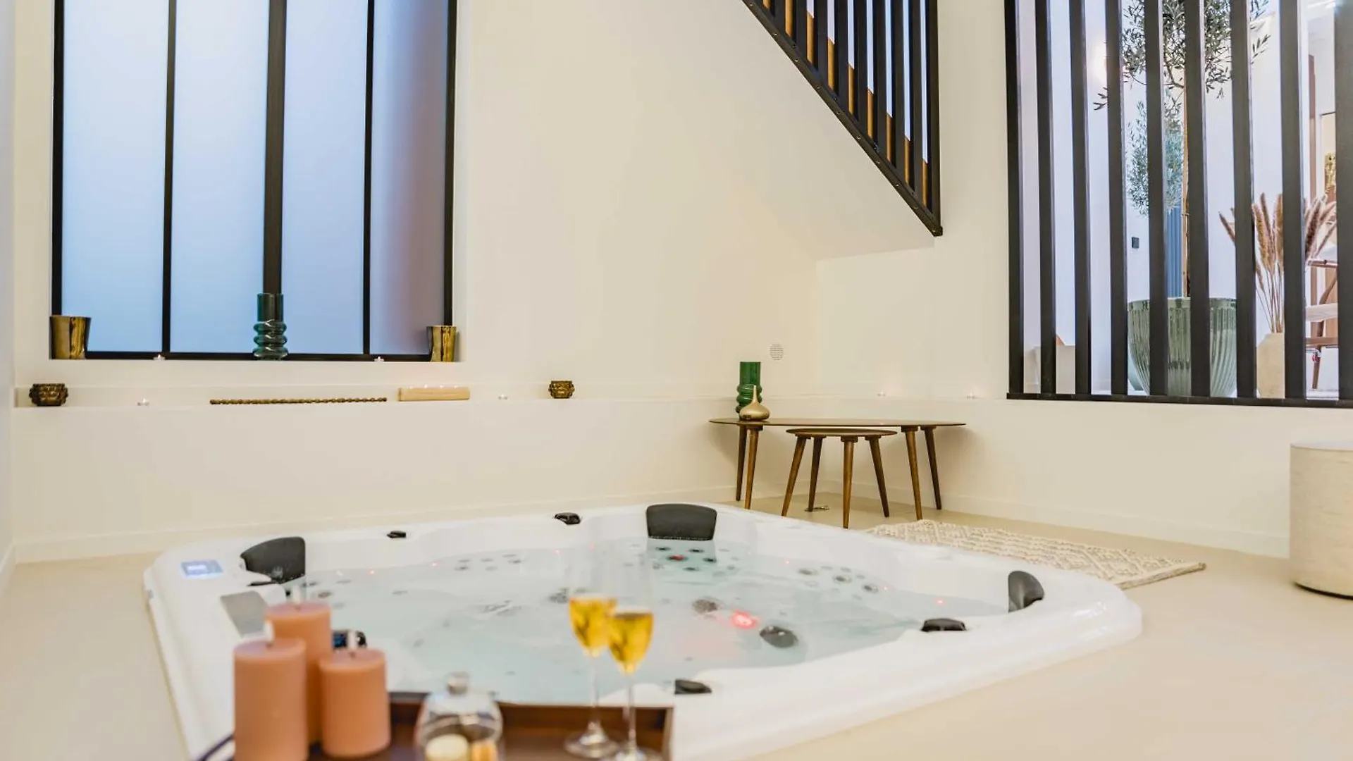 Spacious Loft With - 4br-8p - Montmartre Apartment